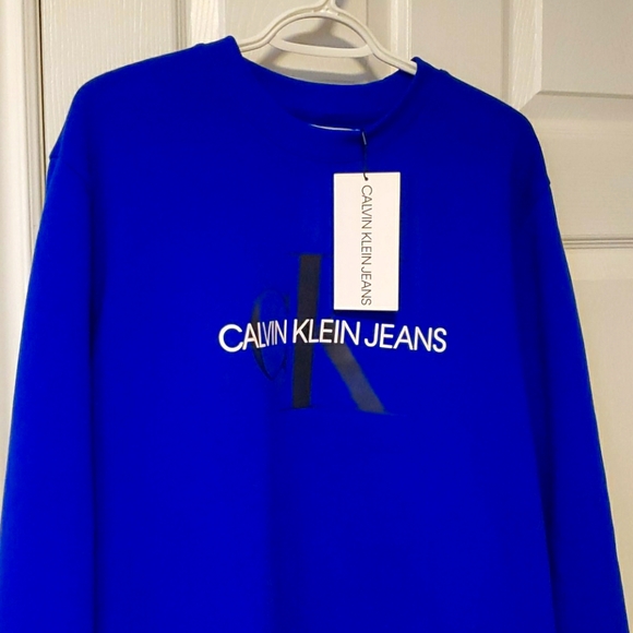 Blue Calvin Klein crew neck sweater - Picture 2 of 5